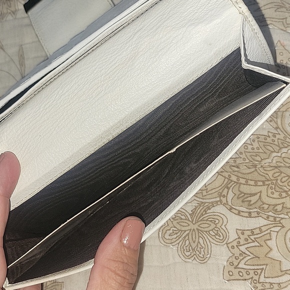 Gucci Beige GG Canvas and Leather Web Continental Wallet - Picture 7 of 10